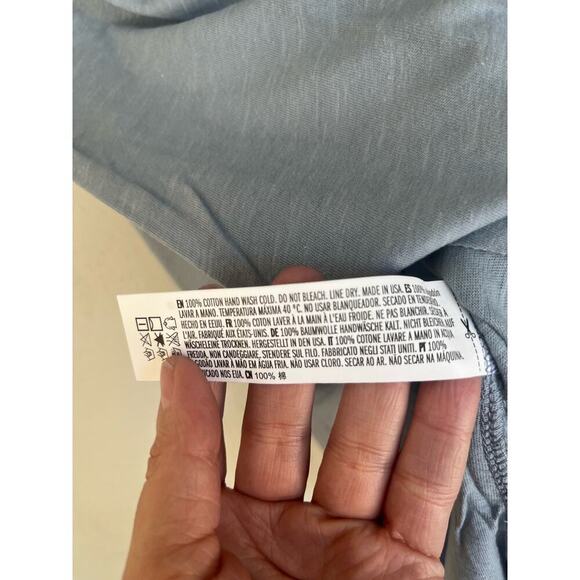 Grey Lab Woman Blue Round Neck T-Shirt, Size Medium - Picture 5 of 6